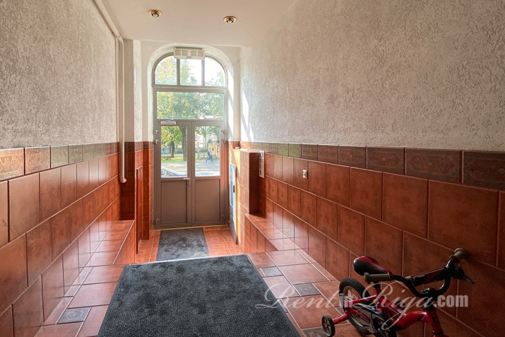 Pārdod dzīvokli, Raiņa bulvāris iela 3, Rīga, Labais krasts, Centrs / 277 200 € 13