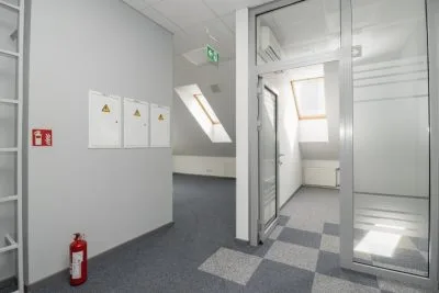 Izīrē biroju, Smilšu iela 7, Rīga, Labais krasts, Vecrīga / 2 738 € 8