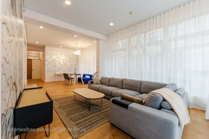 Izīrē dzīvokli, Stabu iela 18B, Rīga, Labais krasts, Centrs / 2 000 € 1