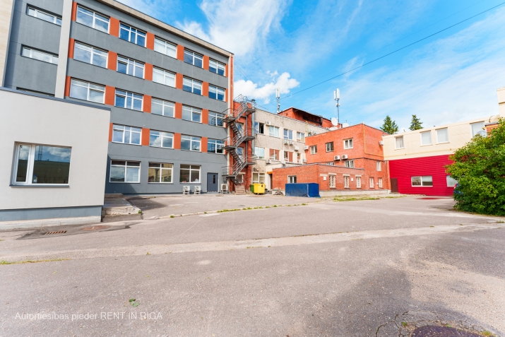 Katlakalna iela 1 13