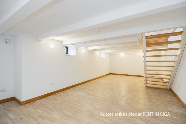 Izīrē dzīvokli, Volguntes iela 33, Rīga, Kreisais krasts, Šampēteris / 680 € 15