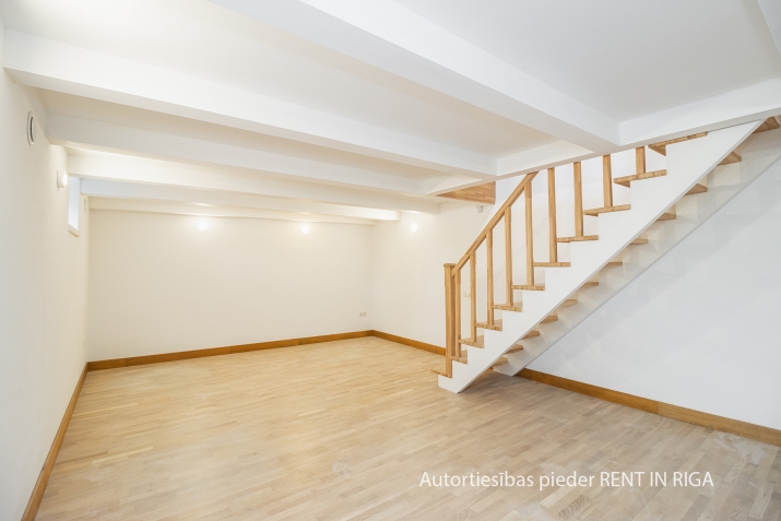 Izīrē dzīvokli, Volguntes iela 33, Rīga, Kreisais krasts, Šampēteris / 680 € 17