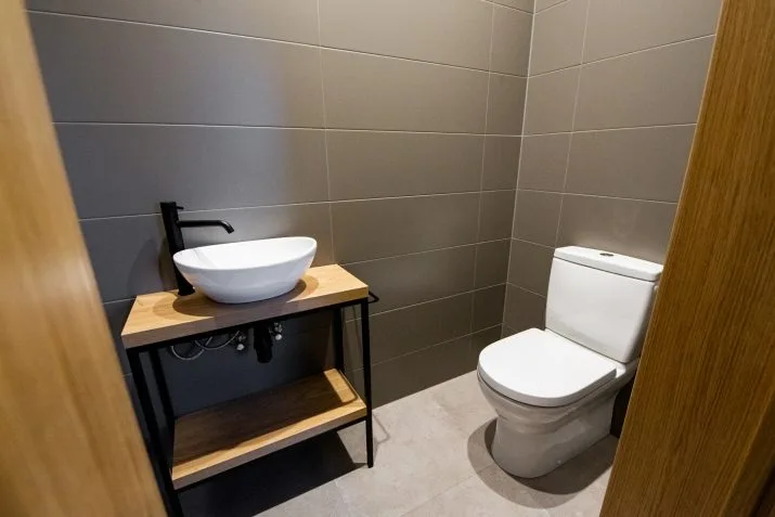 Izīrē māju, Lauku iela 2, Ādažu novads, Ādaži / 1 500 € 18