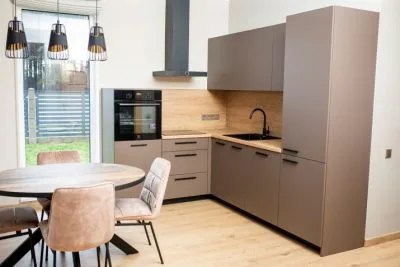 Izīrē māju, Lauku iela 2, Ādažu novads, Ādaži / 1 500 € 5