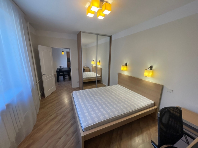 Izīrē dzīvokli, Brīvības iela 71-16, Rīga, Labais krasts, Centrs / 700 € 10