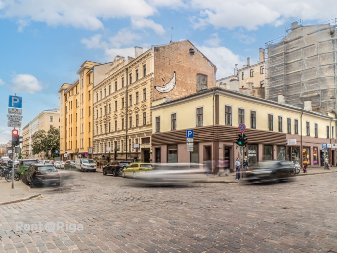 commercial premises For Rent, Tērbatas street 22/24, Rīga, Labais krasts, Centrs / 2 000 € 1