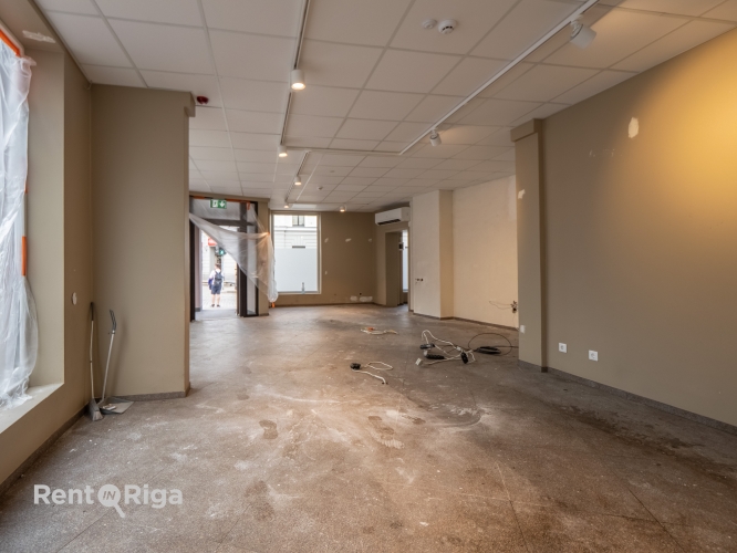commercial premises For Rent, Tērbatas street 22/24, Rīga, Labais krasts, Centrs / 2 000 € 5