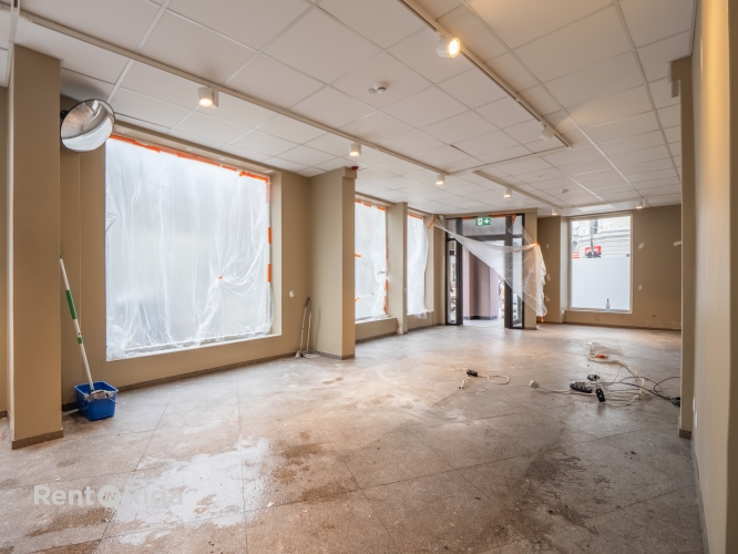 commercial premises For Rent, Tērbatas street 22/24, Rīga, Labais krasts, Centrs / 2 000 € 3