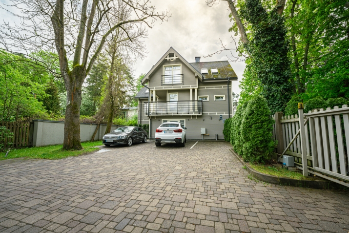 Izīrē dzīvokli, Jomas iela 92, Jūrmala, Majori / 600 € 13