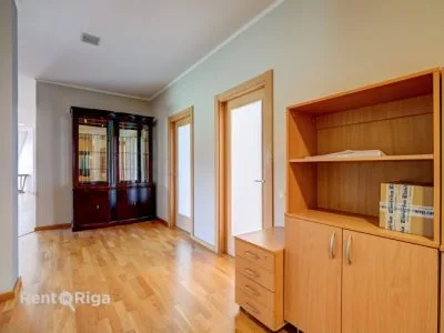 Аренда офиса, Muitas улица 1, Rīga, Labais krasts, Centrs / 1 689 € 16