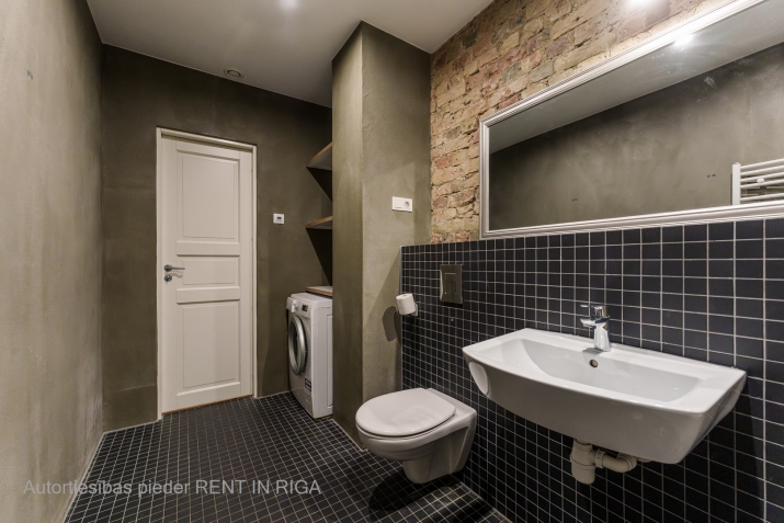Izīrē dzīvokli, Ģertrūdes iela 121, Rīga, Labais krasts, Centrs / 700 € 13