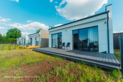 Izīrē māju, Lielā iela 26, Mārupes novads, Mārupe / 1 400 € 1