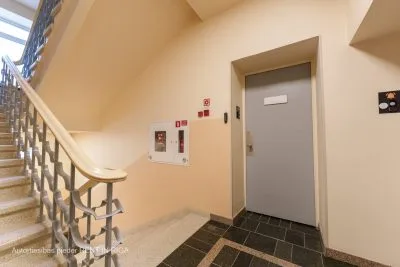 Izīrē biroju, Lāčplēša iela 41, Rīga, Labais krasts, Centrs / 510 € 8