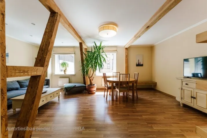 Krišjāņa Valdemāra iela 9A 1