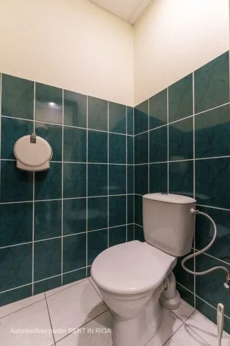 Izīrē tirdzniecības telpas, Lāčplēša iela 41, Rīga, Labais krasts, Centrs / 1 030 € 16