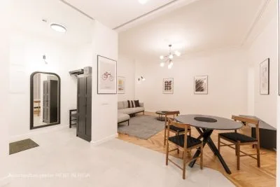 Izīrē dzīvokli, Valdemāra iela 23, Rīga, Labais krasts, Centrs / 1 500 € 5
