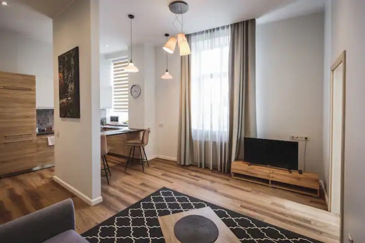 Izīrē dzīvokli, Brīvības iela 73, Rīga, Labais krasts, Centrs / 750 € 1