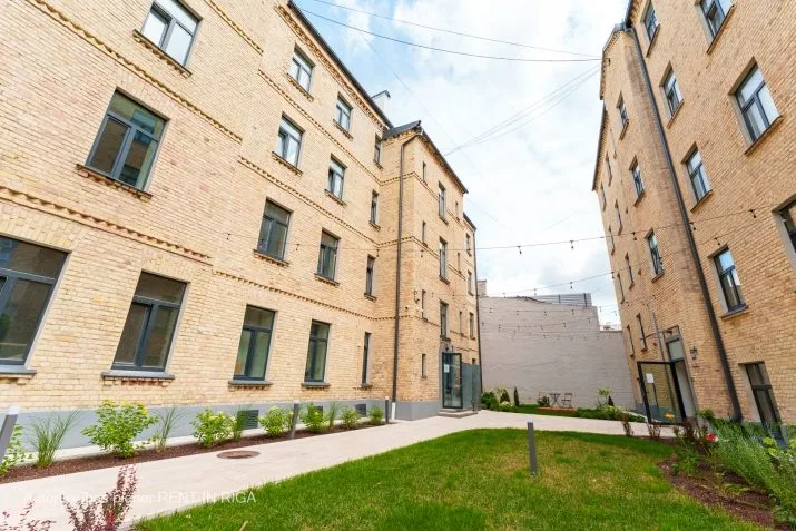 Продажа квартиры, Stabu улица 86, Rīga, Labais krasts, Centrs / 130 245 € 15
