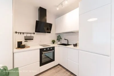 Pārdod dzīvokli, Ezermalas iela 4, Rīga, Mežaparks / 45365 € 1