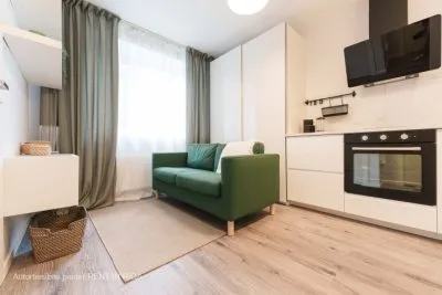Pārdod dzīvokli, Ezermalas iela 4, Rīga, Mežaparks / 45365 € 5