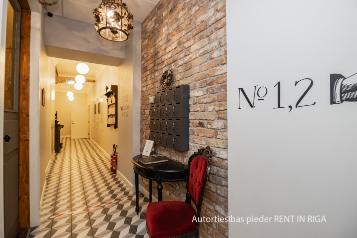 Izīrē dzīvokli, Mazā monētu iela 3, Rīga, Labais krasts, Centrs / 850 € 9