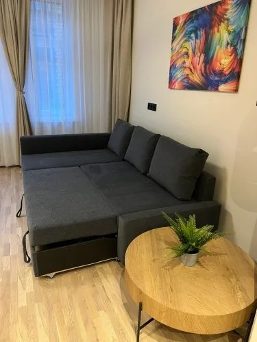 Izīrē dzīvokli, Čaka iela 33, Rīga, Labais krasts, Centrs / 575 € 8