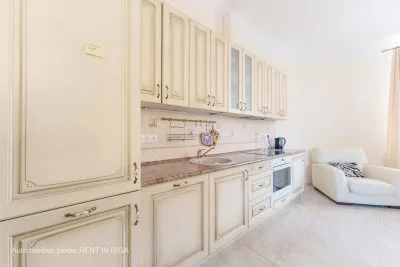 Pārdod dzīvokli, Dzirnavu iela 31, Rīga, Labais krasts, Centrs / 300 000 € 6