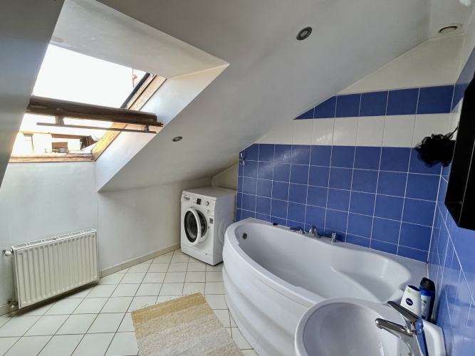 Izīrē dzīvokli, Valdemāra iela 73, Rīga, Labais krasts, Centrs / 1 400 € 12