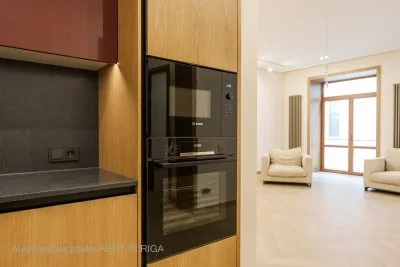 Pārdod dzīvokli, Raiņa bulvāris 2, Rīga, Labais krasts, Centrs / 370 000 € 8