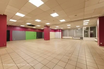 Izīrē tirdzniecības telpas, Tallinas iela 66, Rīga, Labais krasts, Centrs / 830 € 2