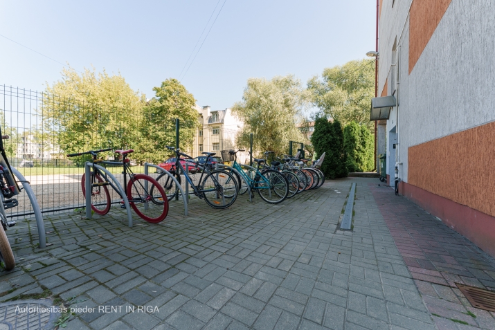 Izīrē dzīvokli, Mazā Piena iela 6, Rīga, Labais krasts, Centrs / 600 € 21