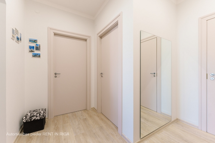 Izīrē dzīvokli, Mazā Piena iela 6, Rīga, Labais krasts, Centrs / 600 € 16