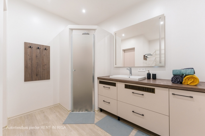 Izīrē dzīvokli, Mazā Piena iela 6, Rīga, Labais krasts, Centrs / 600 € 13