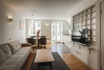 Izīrē dzīvokli, Pulkveža Brieža iela 9, Rīga, Labais krasts, Centrs / 750 € 3