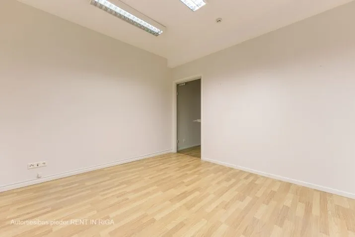 Izīrē biroju, Dzirnavu iela 13, Rīga, Labais krasts, Centrs / 550 € 8