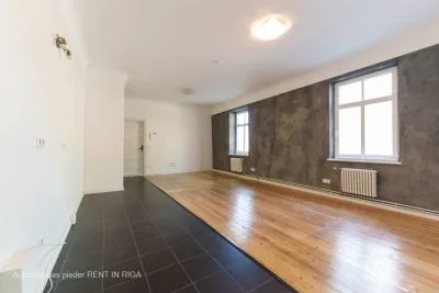 Izīrē biroju, Kalnciema iela 44, Rīga, Kreisais krasts, Āgenskalns / 600 € 2