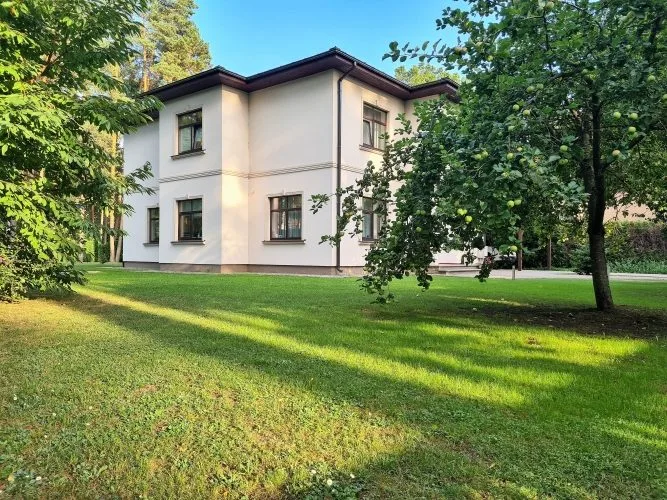 Pārdod māju, Ezeru iela 23a, Jūrmala, Melluži / 398 000 € 2