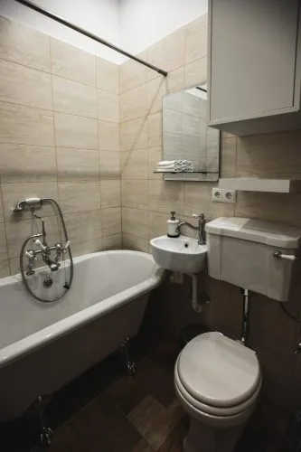 Pārdod dzīvokli, Avotu iela 4, Rīga, Labais krasts, Centrs / 69 700 € 8