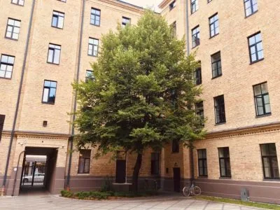 Pārdod dzīvokli, Avotu iela 4, Rīga, Labais krasts, Centrs / 69 700 € 13