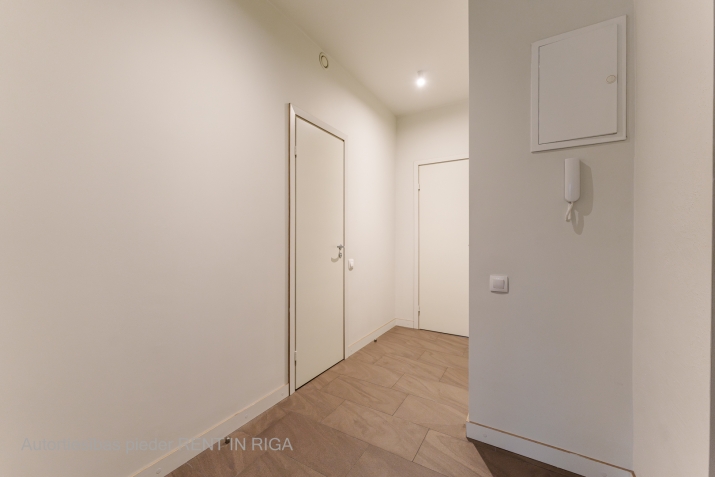 Apartment For Rent, Ģertrūdes street 121, Rīga, Labais krasts, Centrs / 450 € 4
