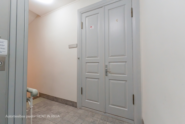 Аренда офиса, Kr. Valdemāra улица 18, Rīga, Labais krasts, Centrs / 1 250 € 16