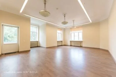 Pārdod biroju, Brīvības iela 103, Rīga, Centrs / 340000 € 1