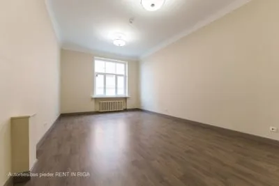 Pārdod biroju, Brīvības iela 103, Rīga, Centrs / 340000 € 7