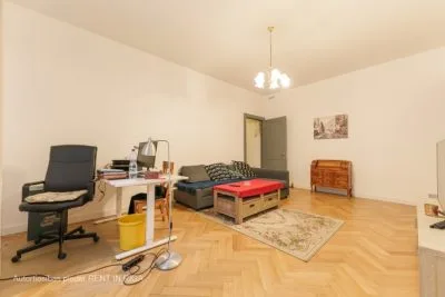 Pārdod dzīvokli, Brīvības iela 72k2, Rīga, Labais krasts, Centrs / 199 000 € 2