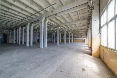Izīrē noliktavu, Daugavgrīvas iela 114, Rīga, Kreisais krasts, Iļģuciems / 1 600 € 4