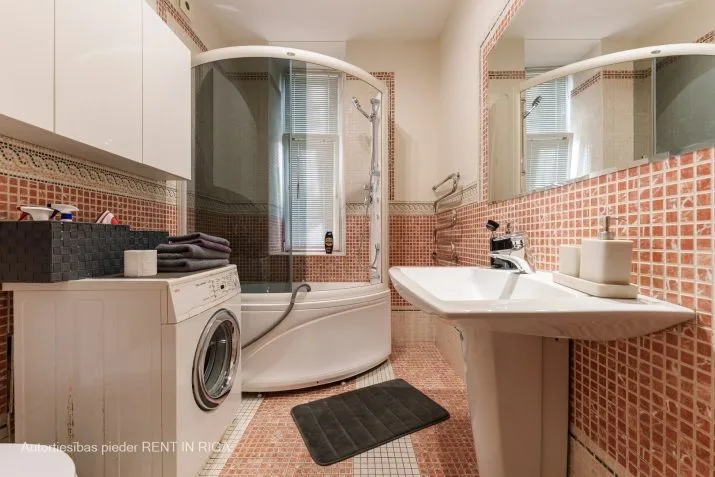 Pārdod dzīvokli, Skarņu iela 9, Rīga, Labais krasts, Centrs / 215 000 € 14