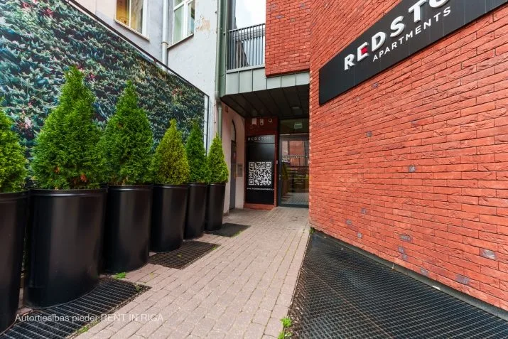 Pārdod dzīvokli, Skarņu iela 9, Rīga, Labais krasts, Centrs / 215 000 € 21