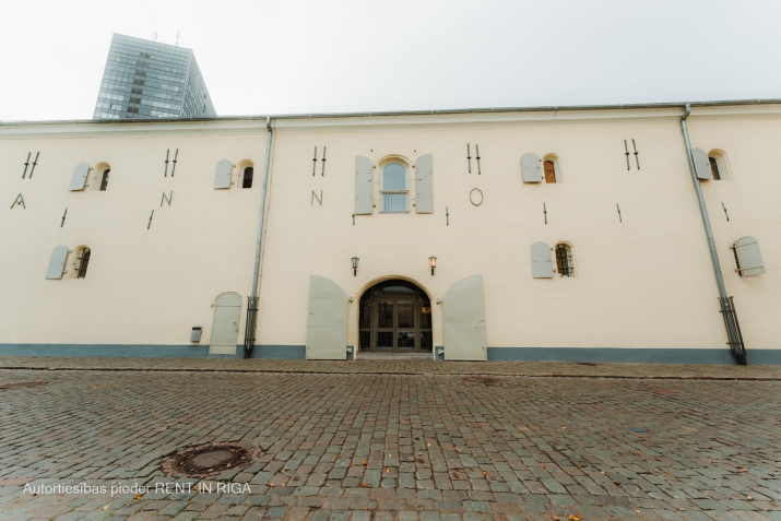 Izīrē tirdzniecības telpas, Citadeles iela 3, Rīga, Labais krasts, Centrs / 2 174 € 9