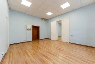 Izīrē biroju, Aspazijas iela 32, Rīga, Labais krasts, Centrs / 400 € 4