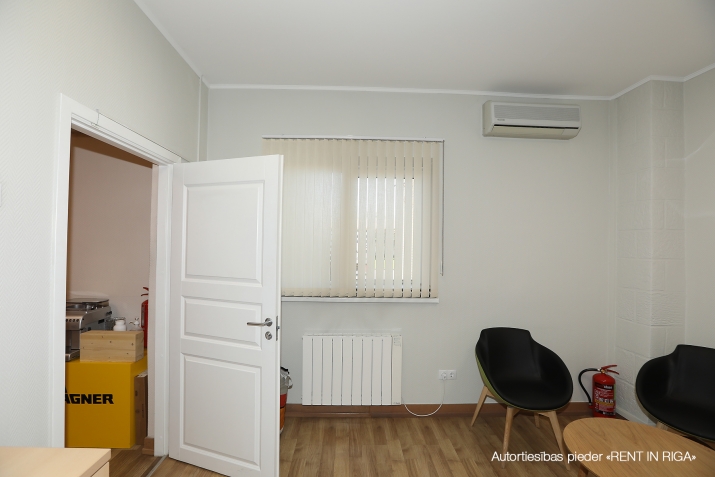 commercial premises For Rent, Mellužu street 1, Rīga, Kreisais krasts, Imanta / 7 350 € 14